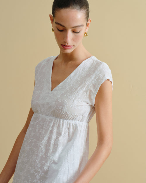 Maxi Vestido largo tela bordada Estela Hover