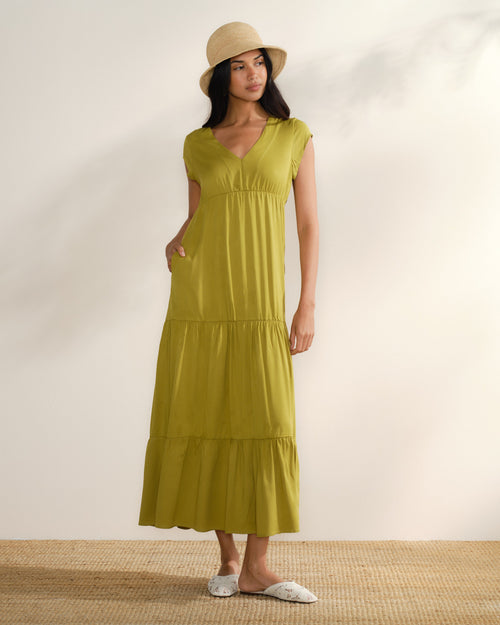 Maxi Vestido largo tela bordada Estela Hover