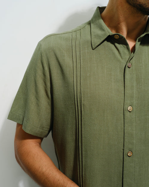 Camisa con alforzas Constantino Hover