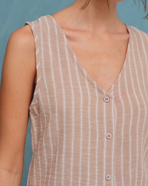 Blusa sin mangas con Botones Clara Hover