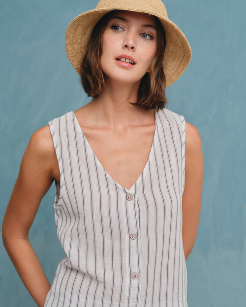 Blusa sin mangas con Botones Clara Hover