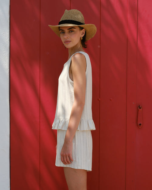 Blusa con escarola en la orilla Abba Hover