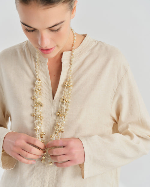 Blusa con lino manga larga cuello mao Silvana Hover