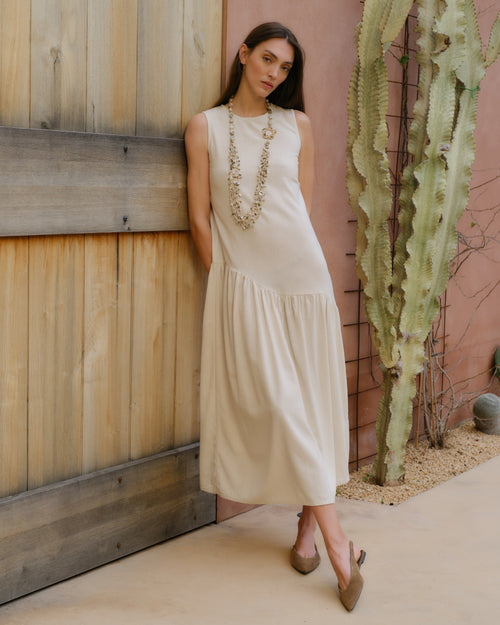 Vestido de lino corte asimetrico Alberta