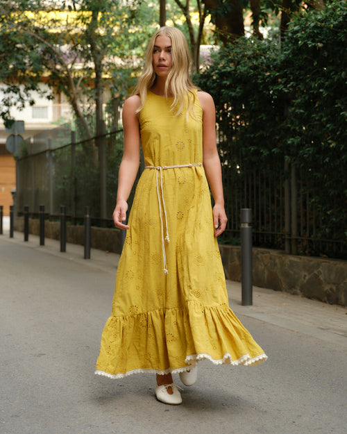 Vestido largo de tela bordada Megan