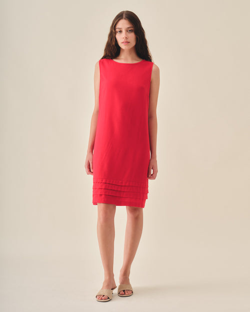 Vestido corto Leonor  con tres tablones en la orilla de bajos