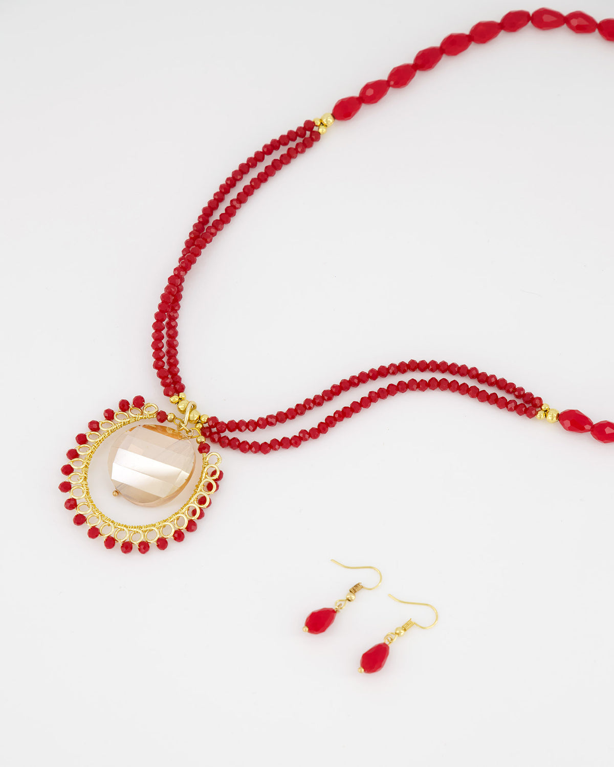 Collar con piedras naturales CA024