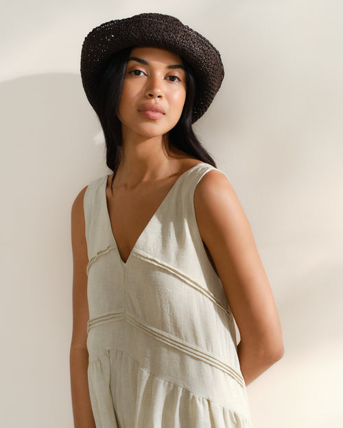 Vestido largo en escote en V Nahir Hover