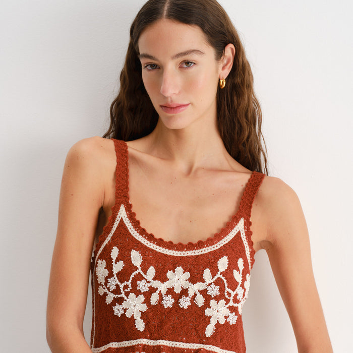 Vestido largo con peto de crochette Vittoria