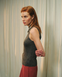 Blusa sin mangas cuello alto Lux
