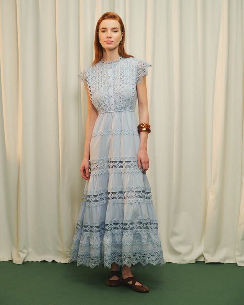 Maxi vestido largo con cinta bordada Petra