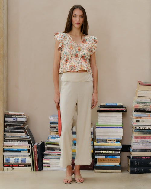 Blusa con lino cuello