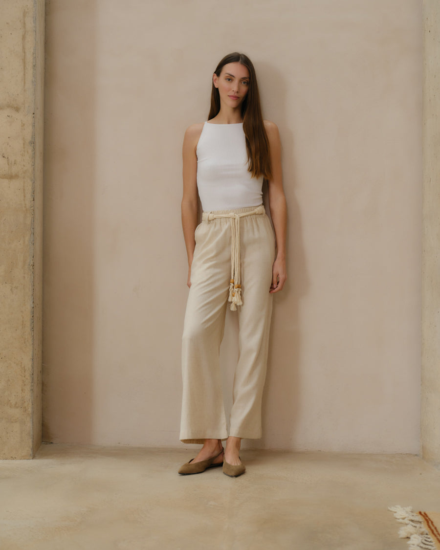 Pantalon con lino y cinturon Majo