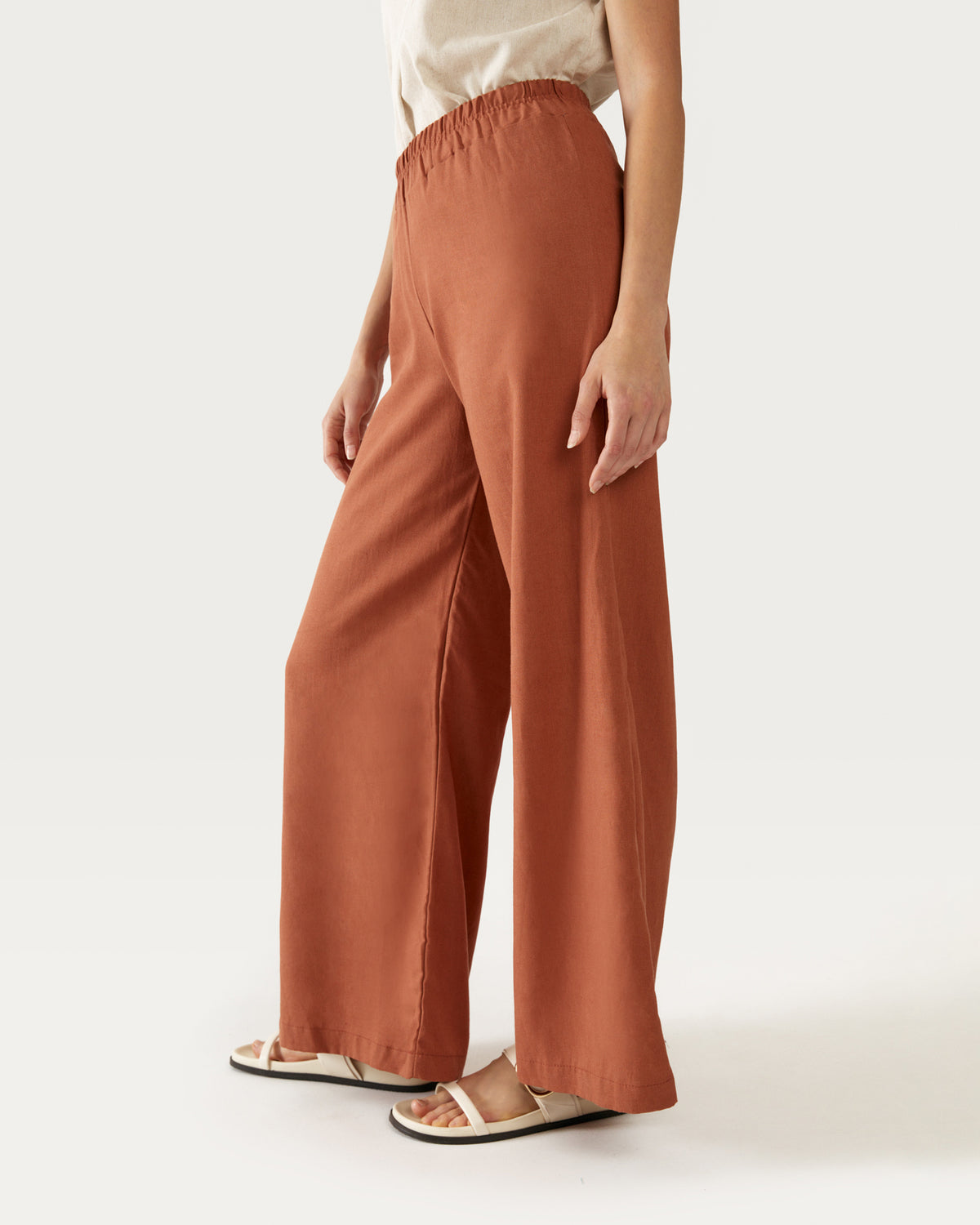 Pantalon con lino corte recto Sahara