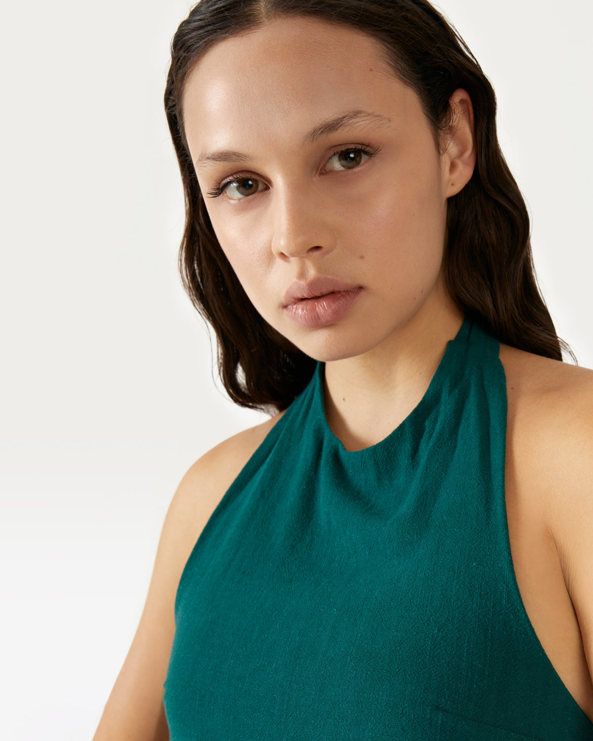 Blusa con lino espalda descubierta Aitana