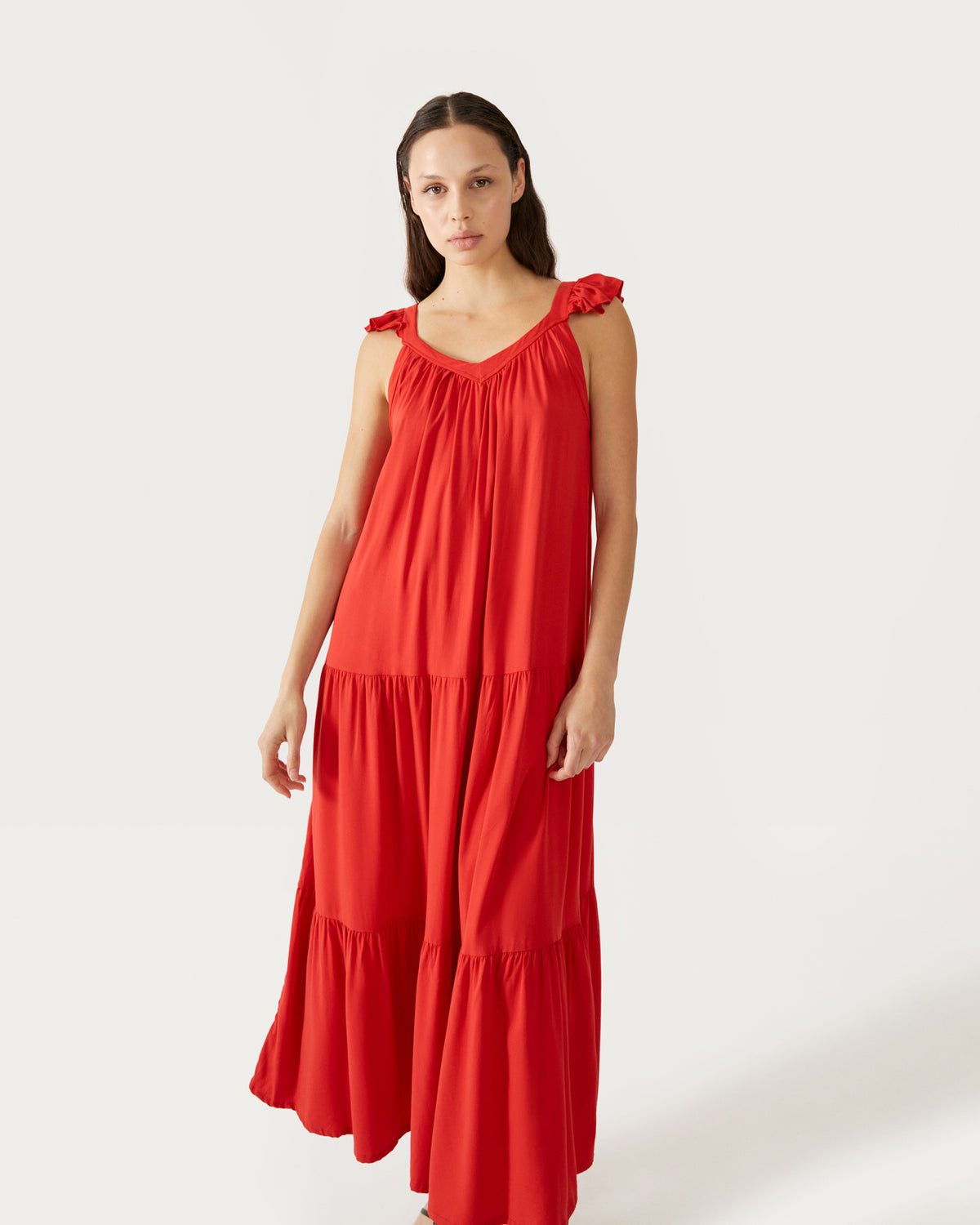 Maxi vestido escote y olanes Octavia