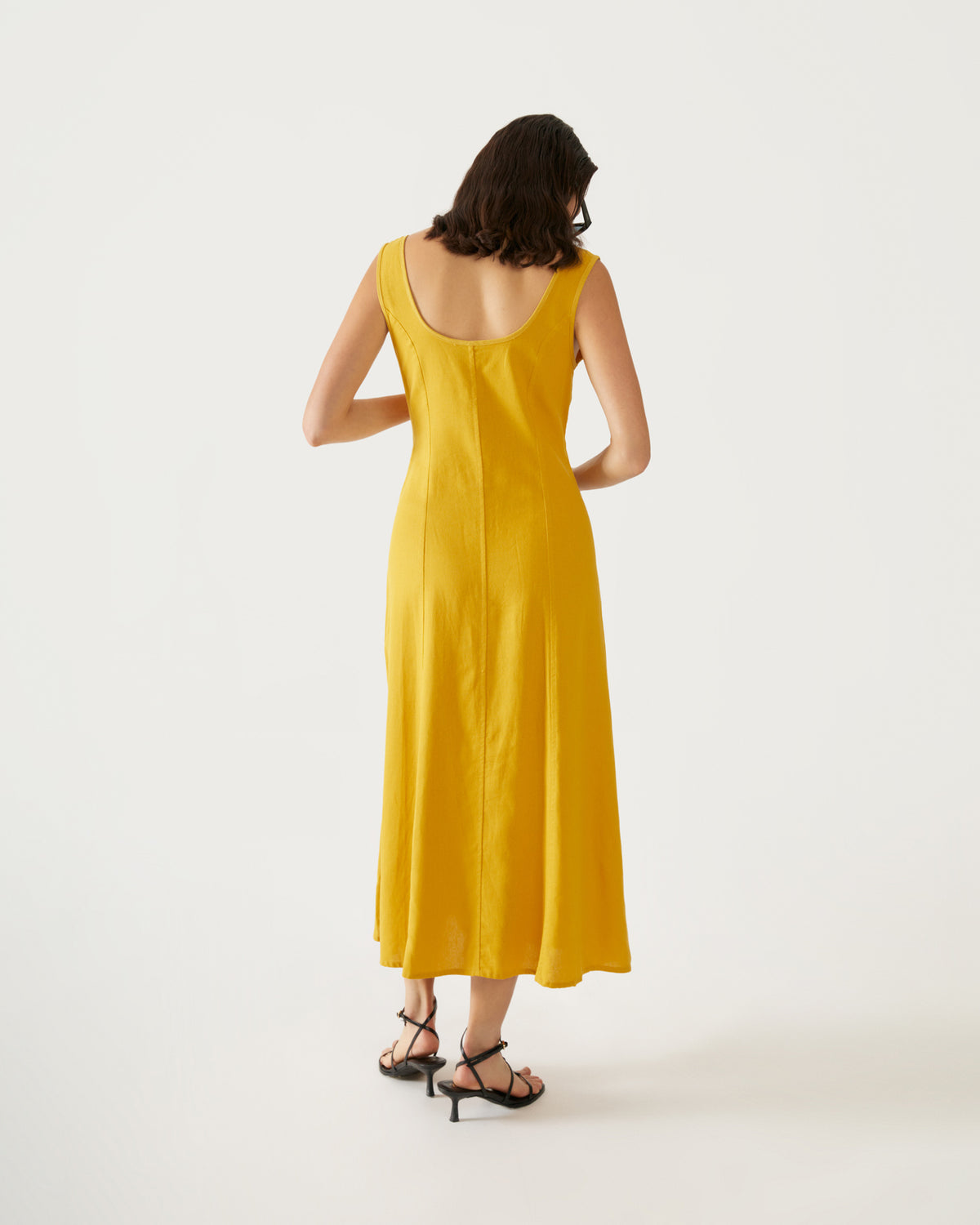 Maxi vestido con lino botones al frente Sugey