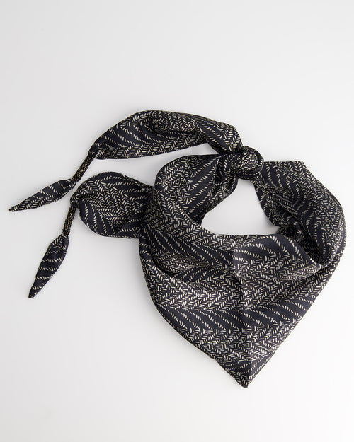 Pañoleta estampada 70703