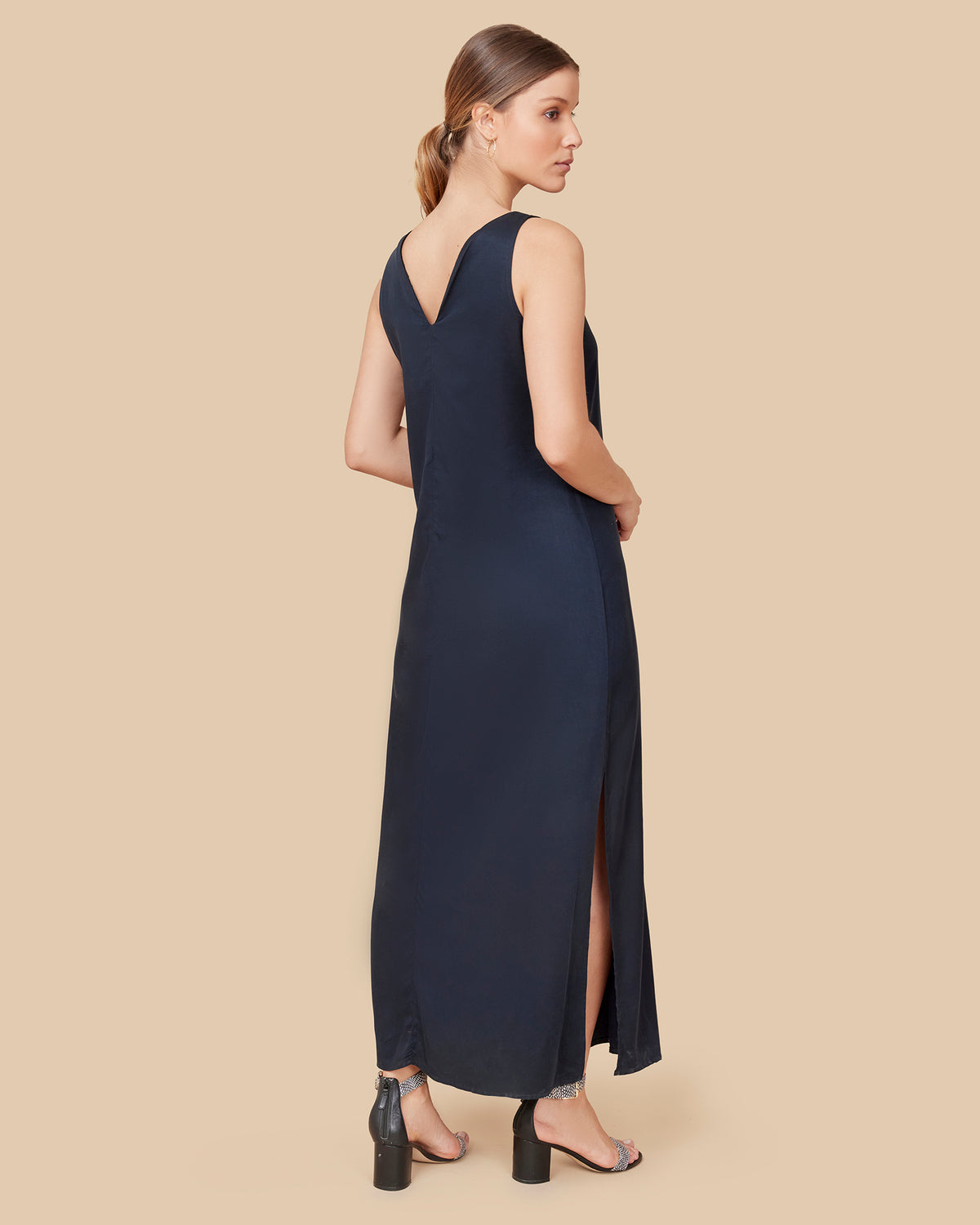 Maxi vestido tejido sostenible AlmaraT
